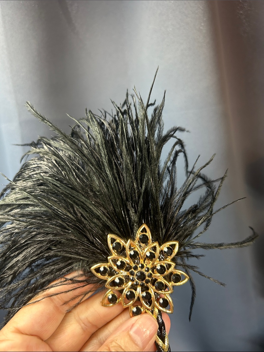 This is a vintage-style 1920s Flapper Headband - Picture 3 of 6